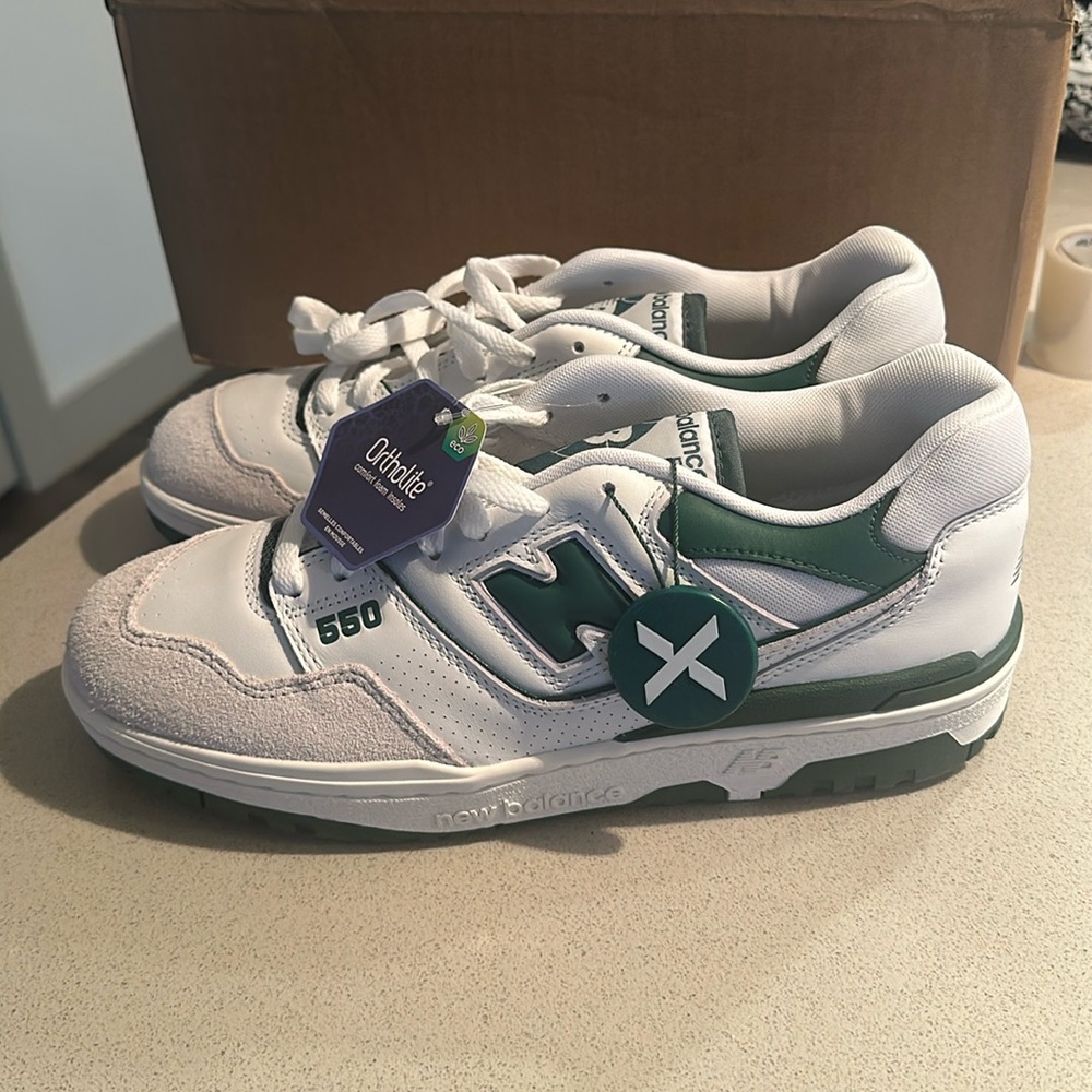 BRAND NEW New Balance 550 Shoes